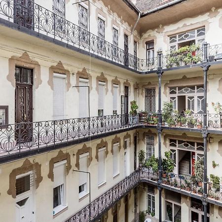 Lovely Studio In The Heart Of Budapest Exterior foto