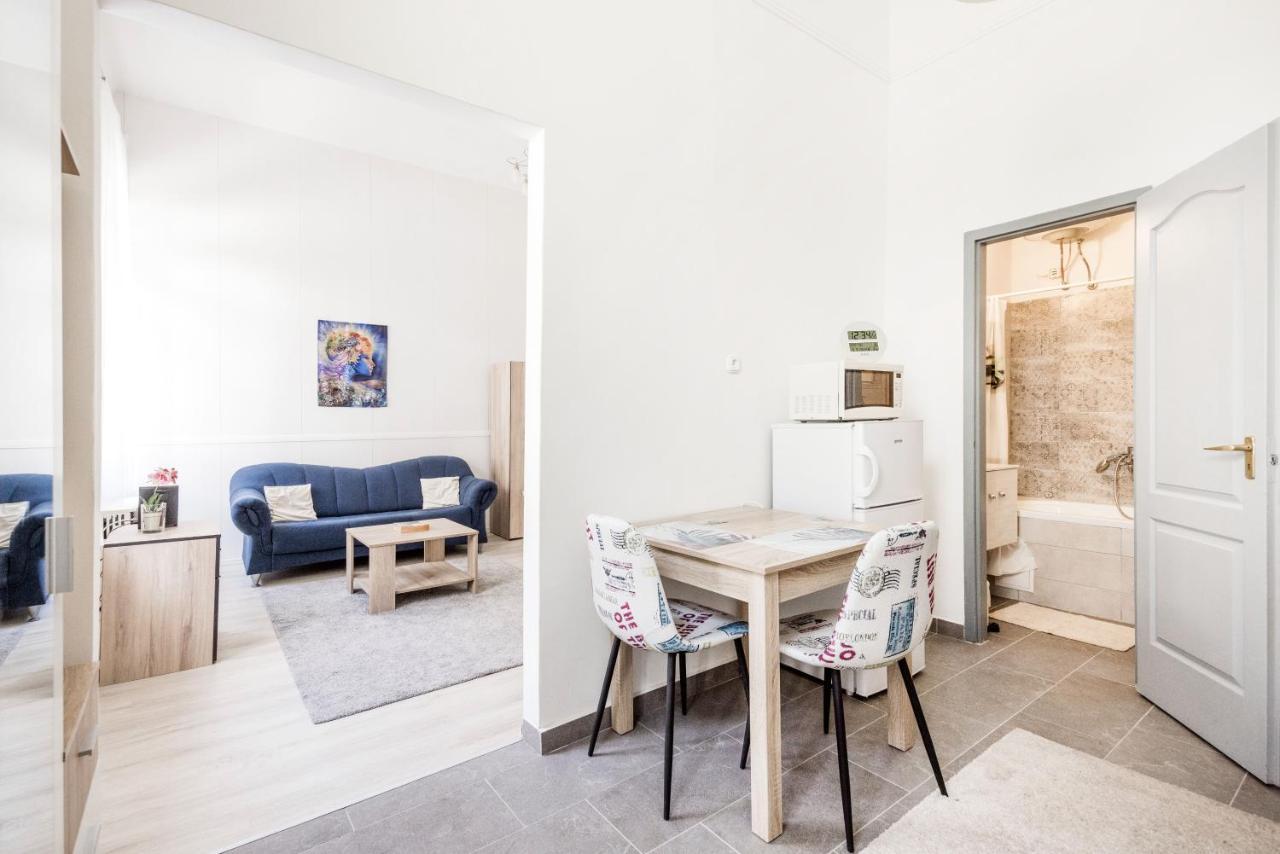 Lovely Studio In The Heart Of Budapest Exterior foto
