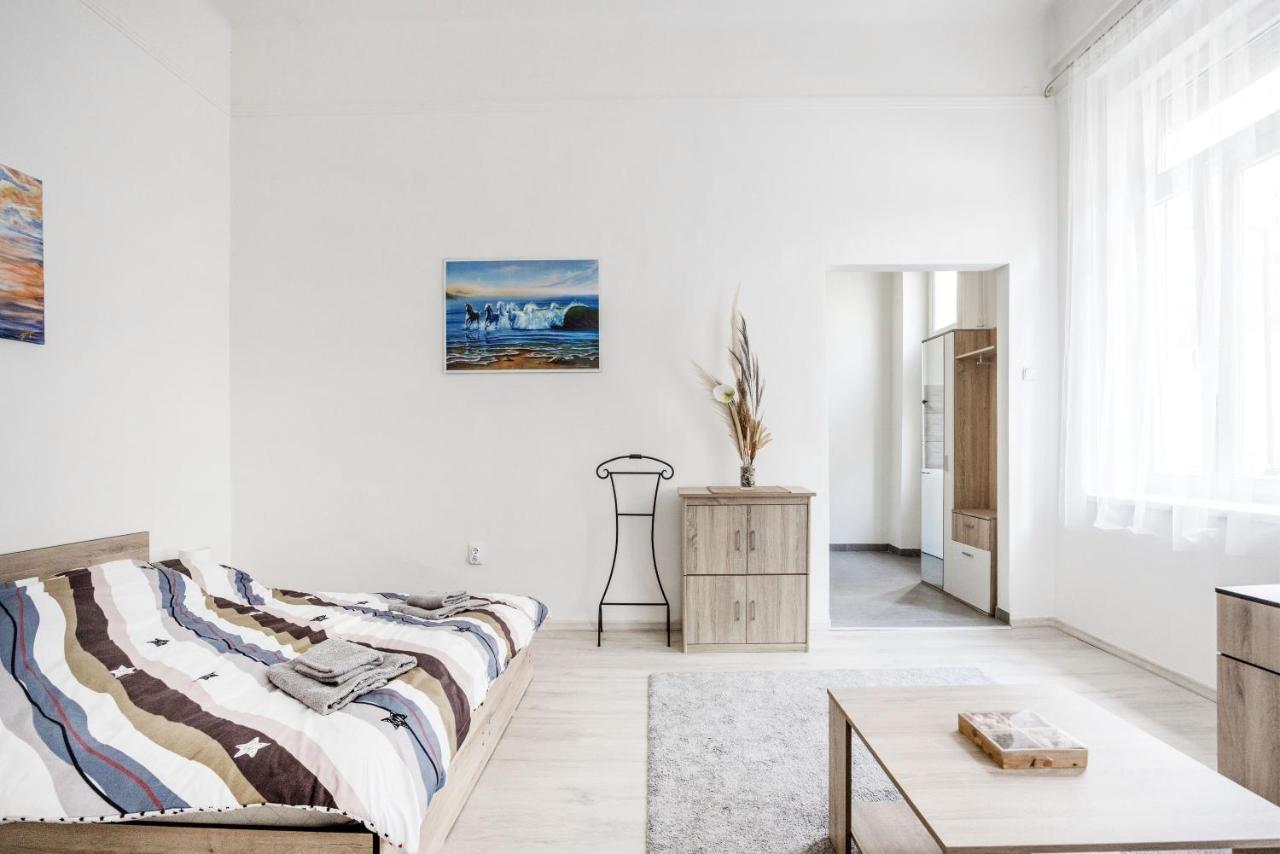 Lovely Studio In The Heart Of Budapest Exterior foto